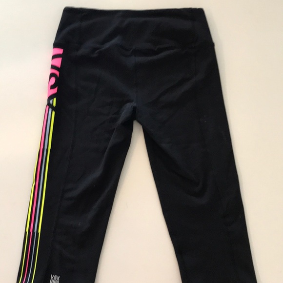 Victoria’s Secret Knockout Crop S - Picture 3 of 4